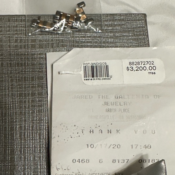 Women’s Longines 18k gold automatic 13 diamonds watch cards receipt 3200. - Picture 9 of 16